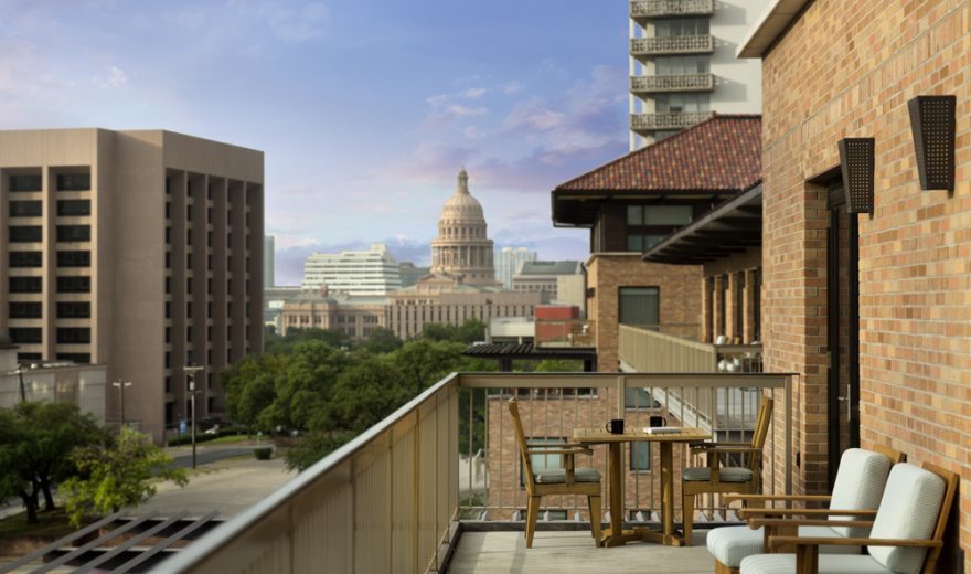 Att Presidential Balcony Capitol 01 Web